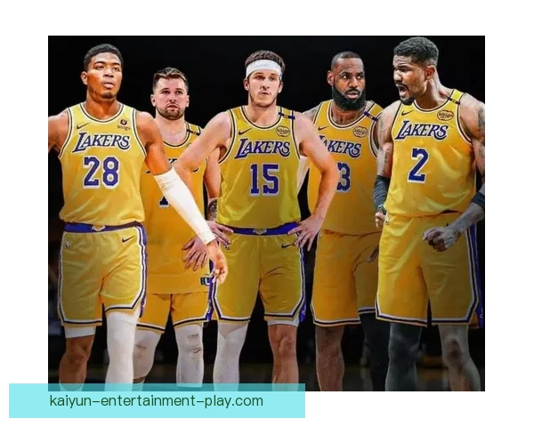 湖人后卫里夫斯左侧腹斜肌二级拉伤预计休战四到六周